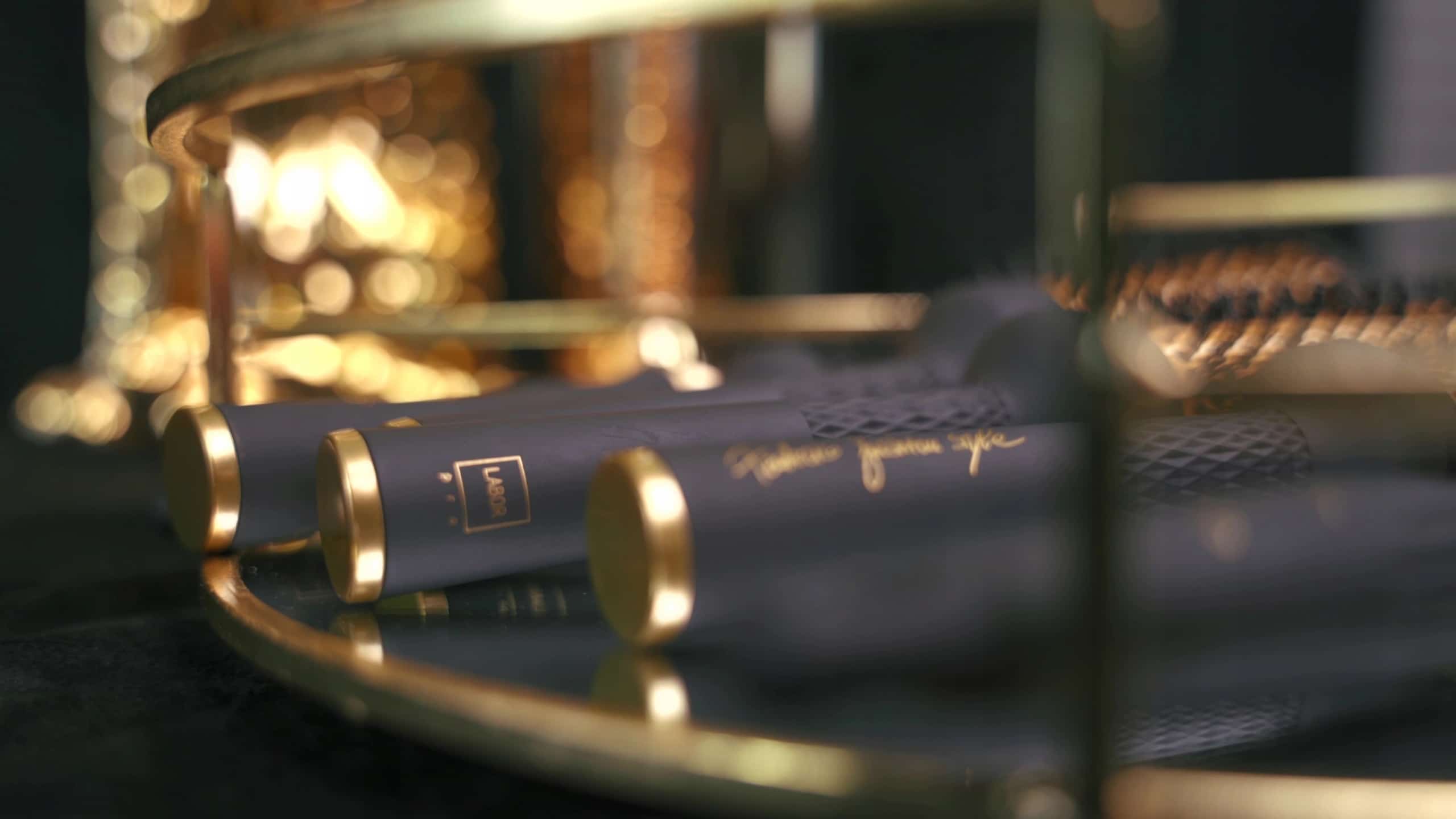 Szczotka do modelowania włosów zaprojektowana przez federico fashion style - obrazek 21